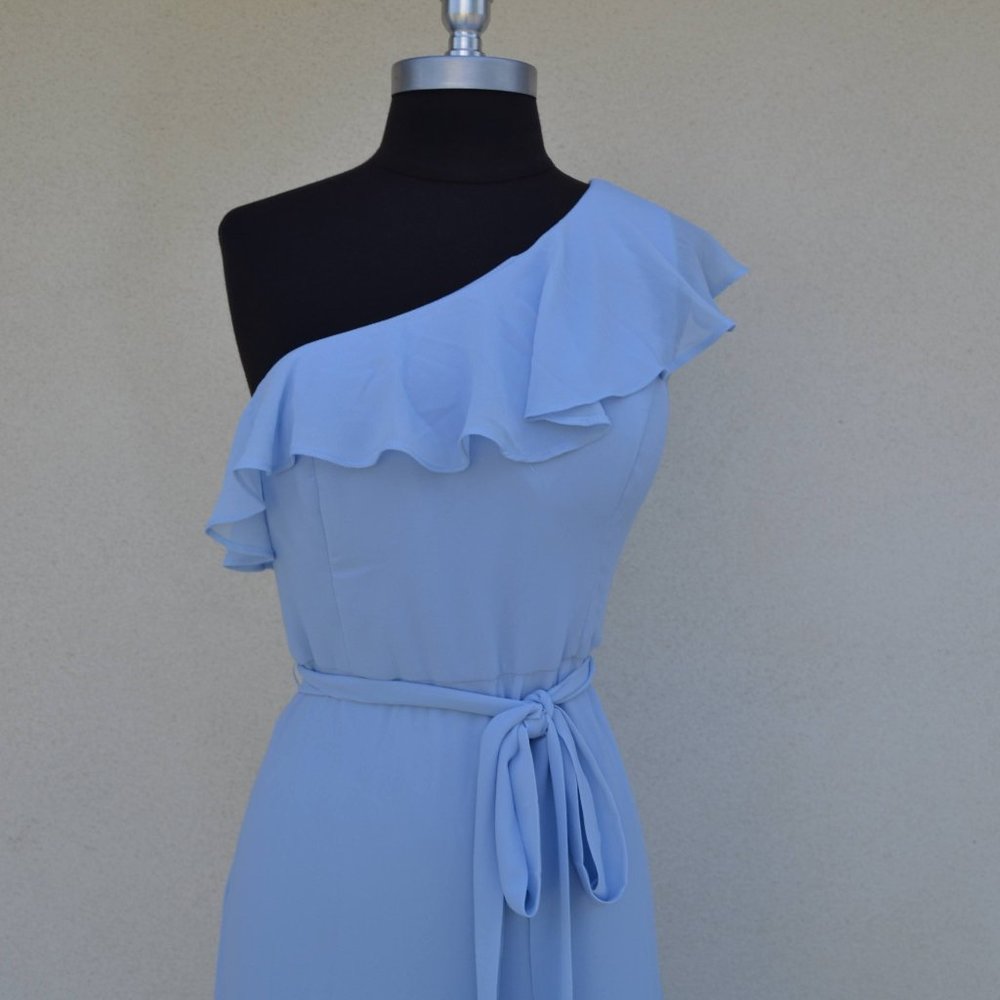 One shoulder baby blue dress